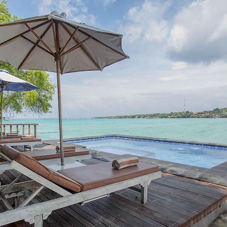 Wooden Beach Sunset Cottages นูซาเลมโบงัน ภายนอก รูปภาพ